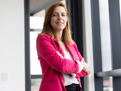 Vanina Berghella, directora regional para América Latina del International Fund for Public Interest Media, en su lugar de trabajo en el barrio de Puerto Madero.