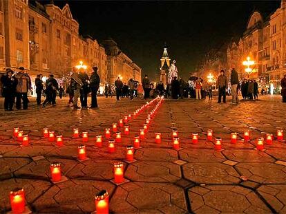 Velas en las calles de Bucarest, la semana pasada, para celebrar la revuelta de 1989 y la caída del comunismo.