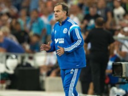 Marcelo Bielsa, durante un partido del Olympique de Marsella.