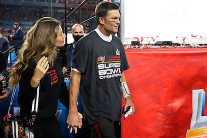 Gisele Bündchen y Tom Brady tras la final de la Super Bowl de 2021.