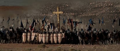 O exército cruzado a caminho de Hattin em ‘Cruzada’.