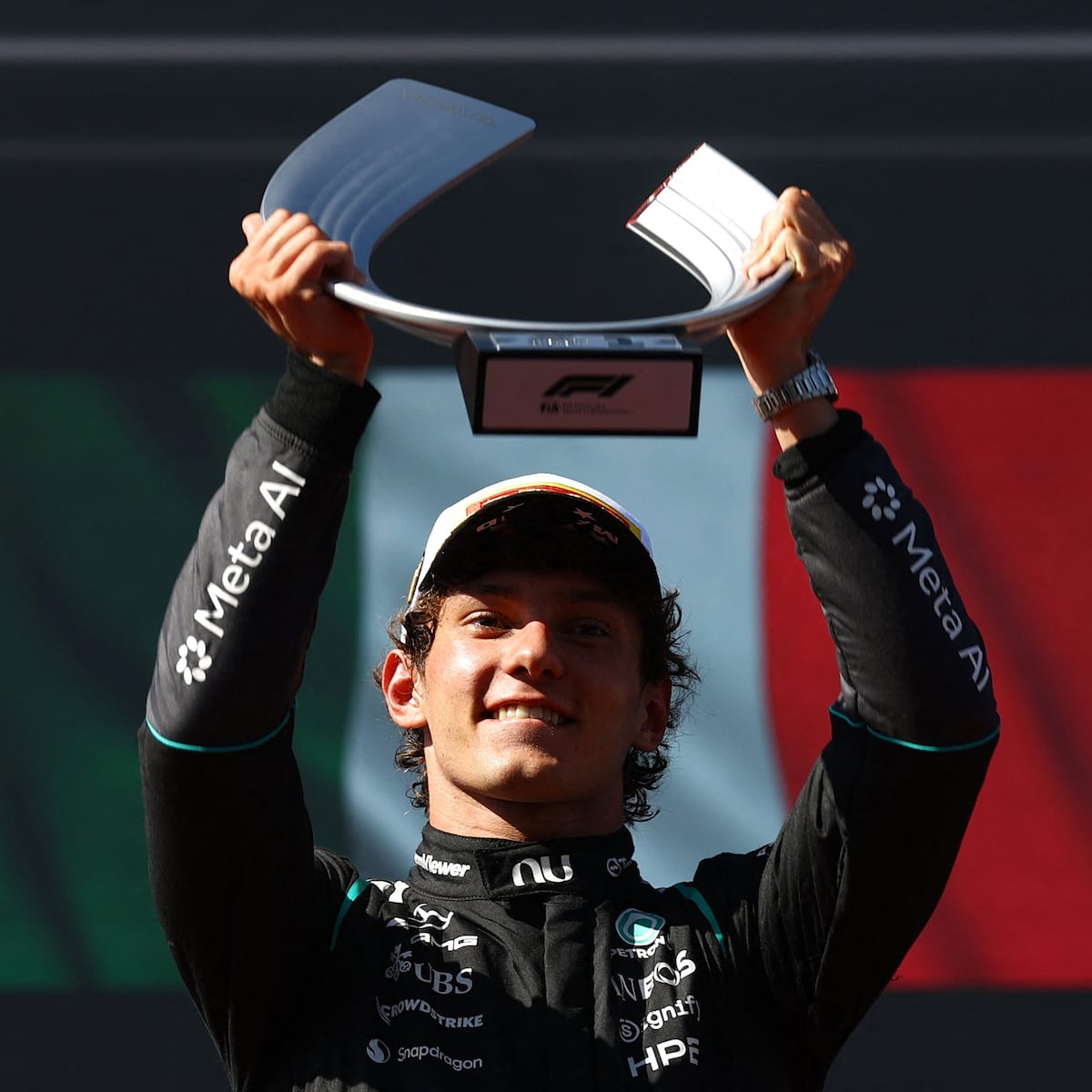 Antonelli se corona en el estreno del Gran Premio de España de F1