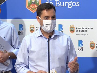 Daniel de la Rosa, alcalde de Burgos, atiende a los medios el pasado mes de septiembre.