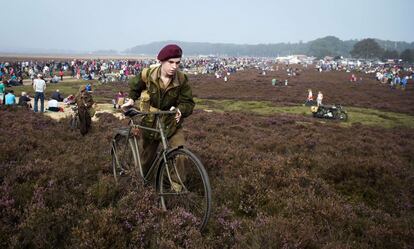 Comemoração do 70º aniversário do fim da Segunda Guerra Mundial no Ginkelse Heide, Ede (Países Baixos).