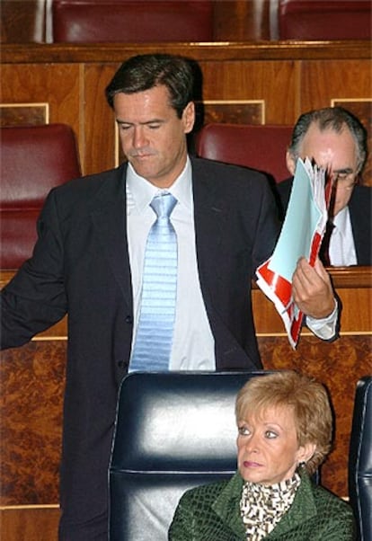 El ministro de Justicia, Juan Fernando López Aguilar, durante la sesión del Pleno del Congreso celebrada hoy.