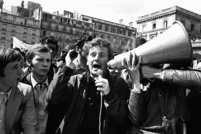 Daniel Cohn-Bendit, durante una protesta en París, el 13 de mayo de 1968