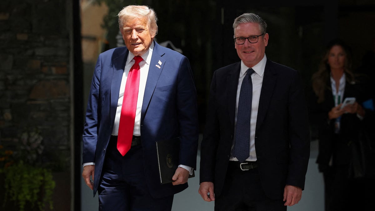 Trump leaves the G-7 summit abruptly