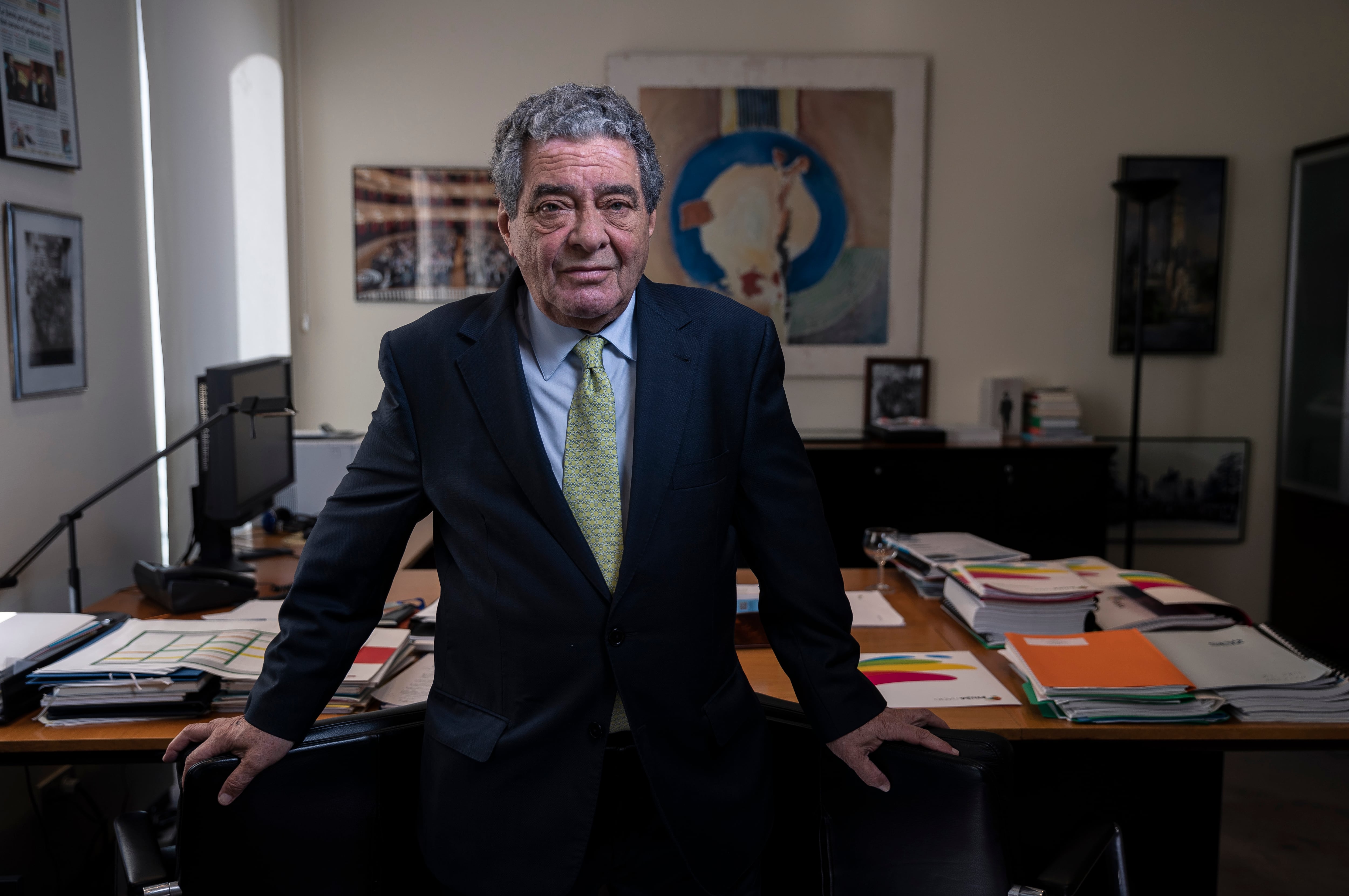 Muere a los 76 años Augusto Delkáder, periodista de raza, miembro del equipo fundador de EL PAÍS y expresidente de honor de la Cadena SER
