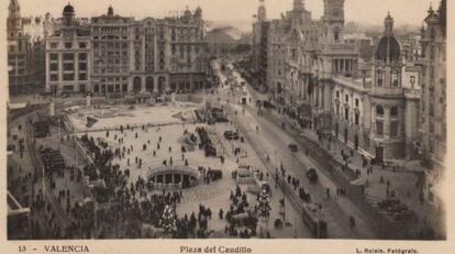 Imatge del llibre &#039;La plaza del Ayuntamiento, 1890-1962&#039;.