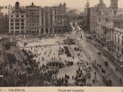 Imatge del llibre &#039;La plaza del Ayuntamiento, 1890-1962&#039;.