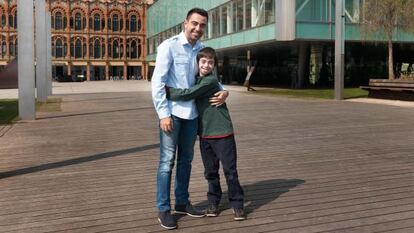 Xavi Hernández es el rostro del mes de mayo del Calendario Solidario Talita.