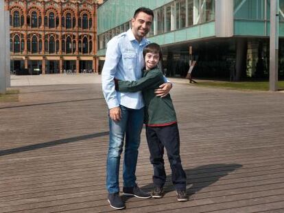 Xavi Hernández es el rostro del mes de mayo del Calendario Solidario Talita.