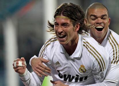 Ramos celebra con Pepe el 1 a 0