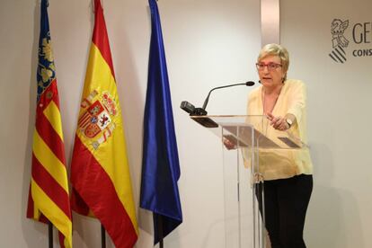 La consejera de Sanidad, Ana Barceló, durante su comparecencia este viernes.