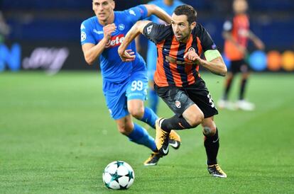 Darijo Srna, en un partido contra el N&aacute;poles en septiembre.