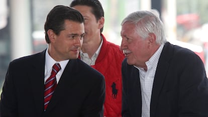 Enrique Peña Nieto y José Andrés de Oteyza en una fotografía de archivo.