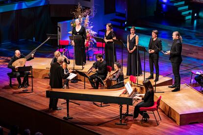 Philippe Herreweghe dirige al Collegium Vocale Gent el pasado lunes en el TivoliVredenburg.