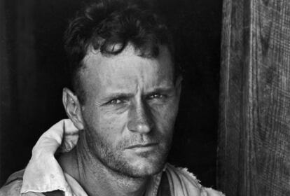 Floyd Burroughs, algodonero de Alabama. Su retrato es una de las fotos más emblemáticas de las captadas por Walker Evans.
