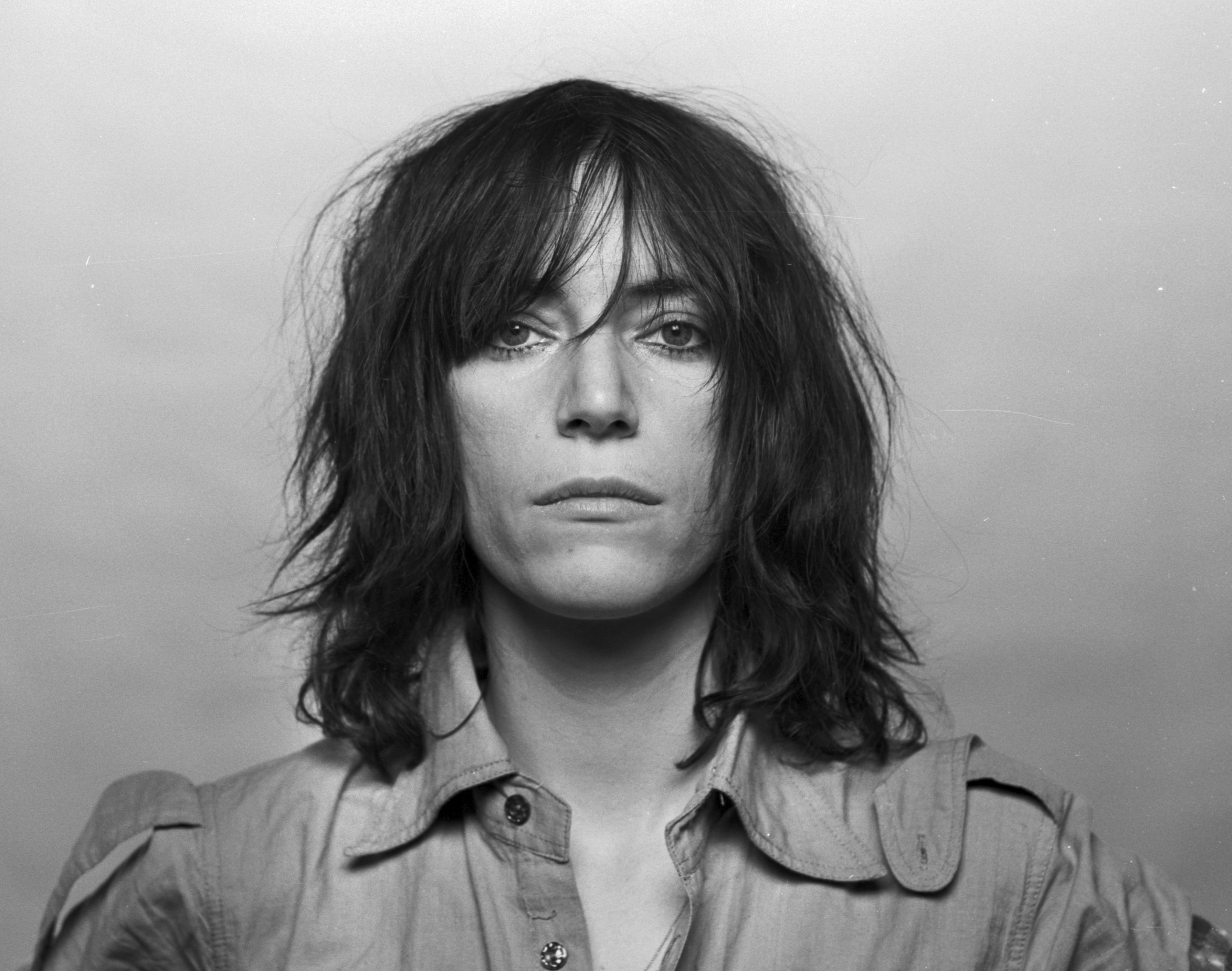 Patti Smith: los mejores discos y libros de una artista que jamás se dejó domesticar