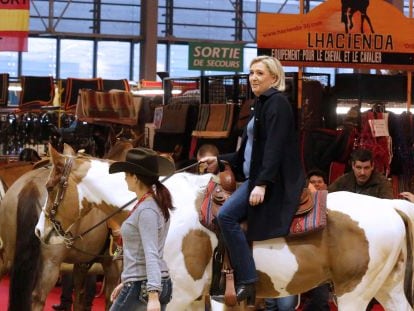 Marine Le Pen, en un espect&aacute;culo ecuestre enVillepinte (Francia), el pasado d&iacute;a 2.