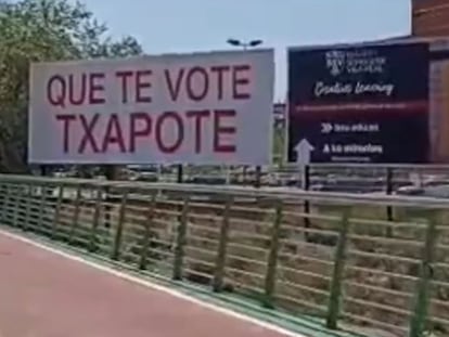 Una de las vallas instaladas en la ciudad de Castellón.