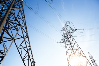 Licitación pública Internacional Sistema Eléctrico Nacional De Transmisión de Chile