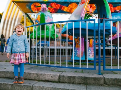 Little girl crying in park 