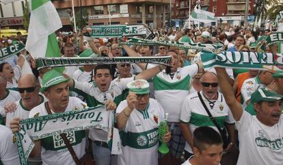 Manifestación de aficionados del Elche el pasado 2 de julio.