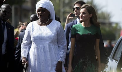 La reina Letizia con Marieme Faye Sall.