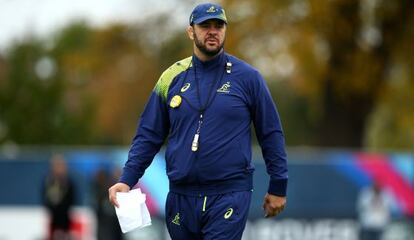 Michael Cheika durante un entrenamiento de Australia.