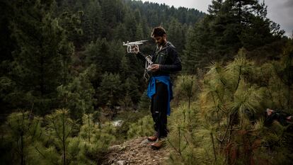 Laurence gets ready to fly the Phantom drone in Tsampa.