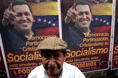 Un partidario del presidente Chávez, en un mitin celebrado el jueves en Caracas.