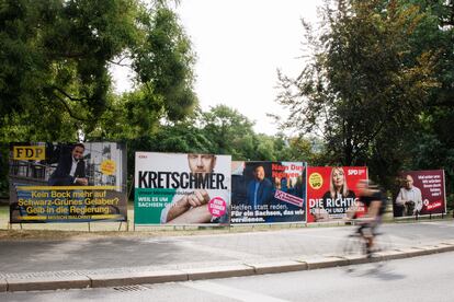 Carteles electorales en Leipzig, este sábado. 