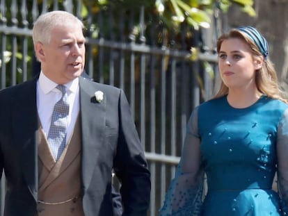 El príncipe Andrés y su hija, Beatriz de York, en Windsor en mayo de 2018.