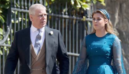 El príncipe Andrés y su hija, Beatriz de York, en Windsor en mayo de 2018.