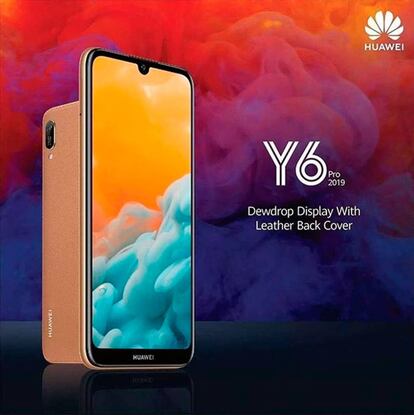 El Huawei Y6 Pro 2019 destaca por su acabado de piel en la parte trasera