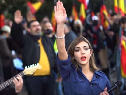 Isabel Peralta, en el acto de homenaje a la División Azul en el cementerio de la Almudena de Madrid el pasado 13 de febrero.