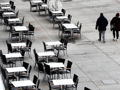 An empty sidewalk café in Pamplona, Navarre.