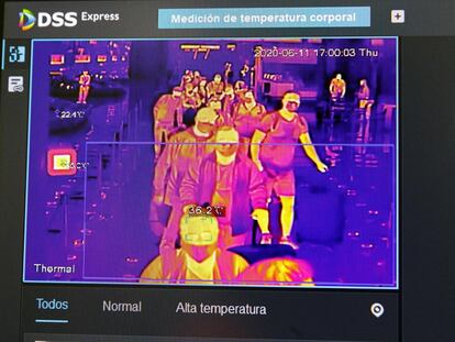 Fotograma de una cámara térmica del aeropuerto de Barajas.