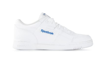 Minimalistas e icónicas, las zapatillas 'Workout Plus' de Reebook nunca pasan de moda (85 euros).