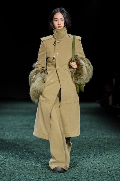 WOMEN FW 24-25/LONDON/FULL LENGTH/BURBERRY