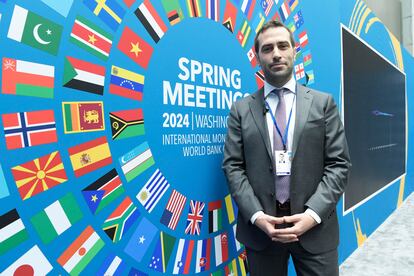 El ministro español de Economía, Comercio y Empresa, Carlos Cuerpo, este miércoles en la sede del Banco Mundial, en Washington.