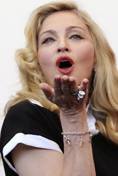 Madonna, ayer a su llegada al Lido de Venecia, donde presentó su película <i>W.E.</i>