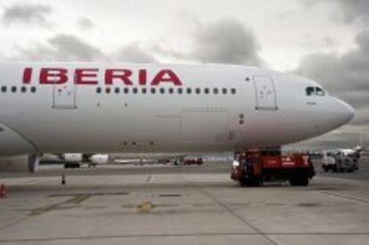 Fotograf&iacute;a cedida por Iberia en donde aparece el sexto Airbus A330 que la compa&ntilde;&iacute;a Iberia incorpor&oacute; a su flota bautizado con el nombre de Miami.