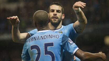 Negredo celebra un gol ante el Blackburn Rovers.