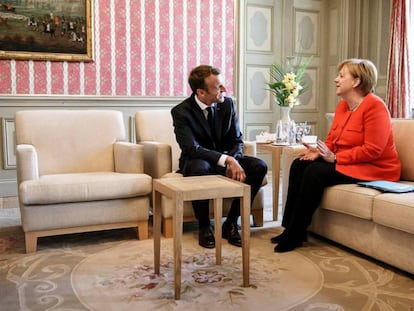 Emmanuel Macron e Angela Merkel, em junho de 2018 em Meseberg (Alemanha).
 