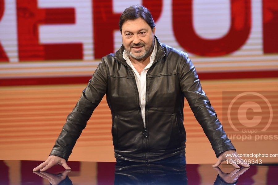 El periodista Sigfrido Ranucci durante un reportaje televisivo, en Roma (Italia), el 26 de noviembre de 2022.