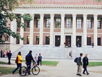 Alumnos en la Universidad de Harvard.