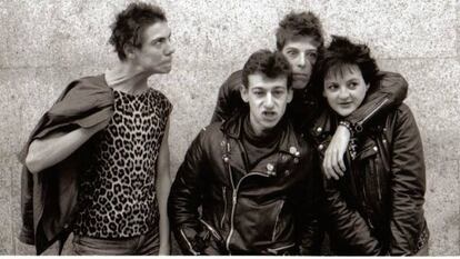 Cicatriz, una banda única azotada por la tragedia en un retrato sacado del libro 'Historia del rock vasco'.