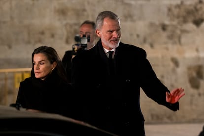 Llegada de los Reyes al funeral de Valencia.